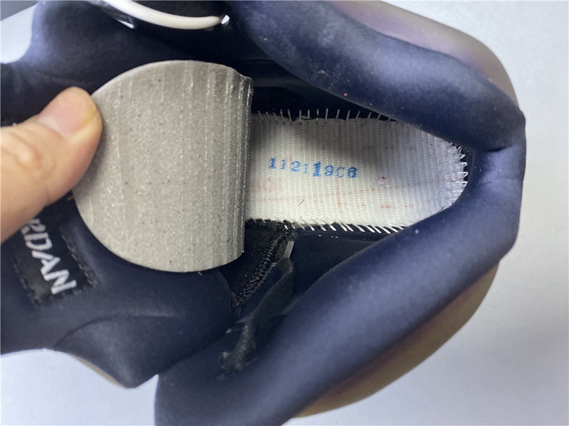 Air Jordan 5 WMNS Oil Grey(CD2722-001)